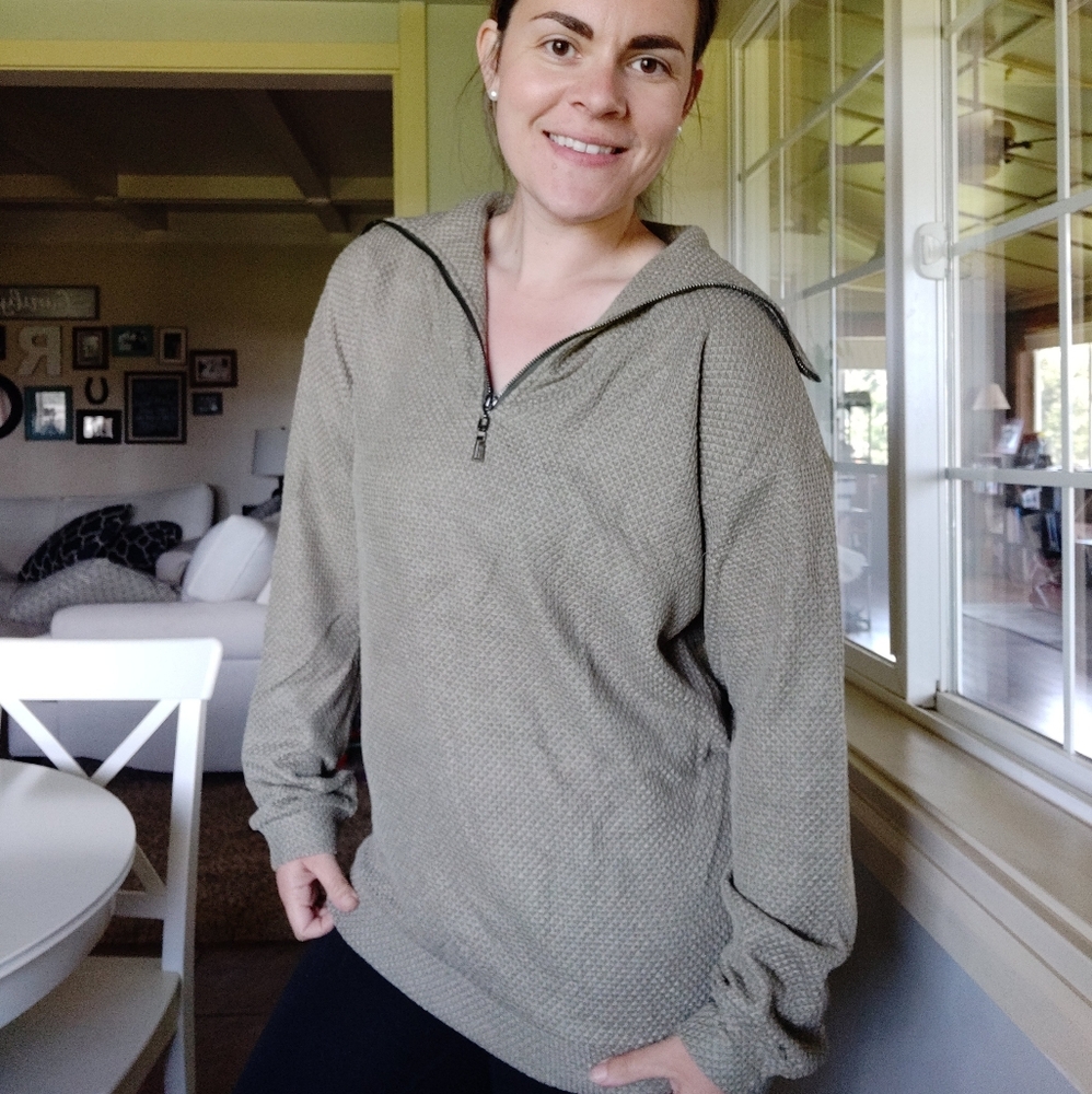 Olive Pullover